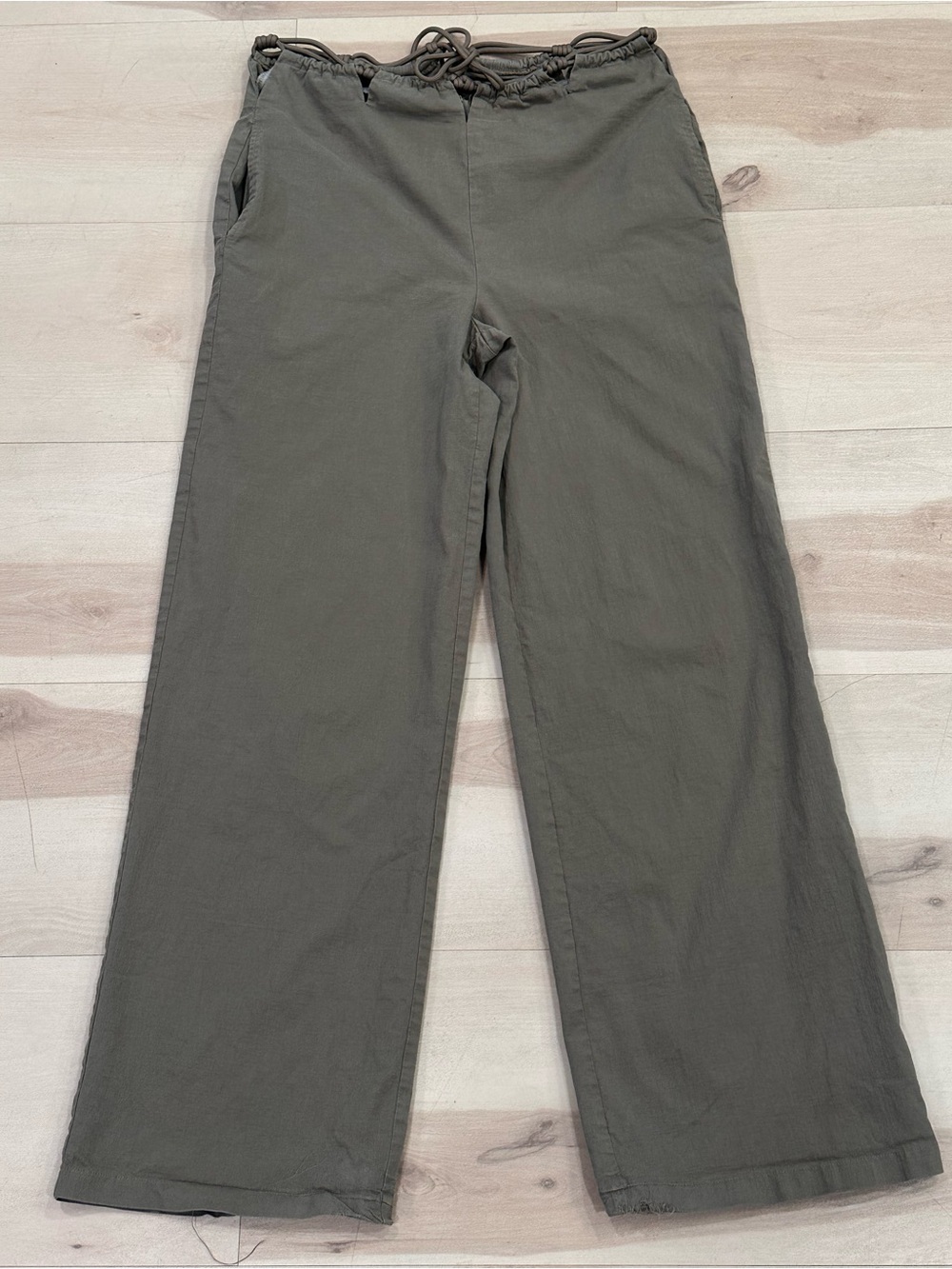 White Fox Casual Drawstring Wide Leg Pants - Olive Green Sz Small